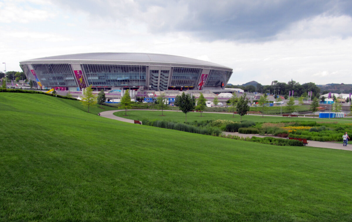 FOTO Aici sînt banii lui Ahmetov! » Cum arată un stadion cu 66 de milioane mai scump decît Arena Naţională