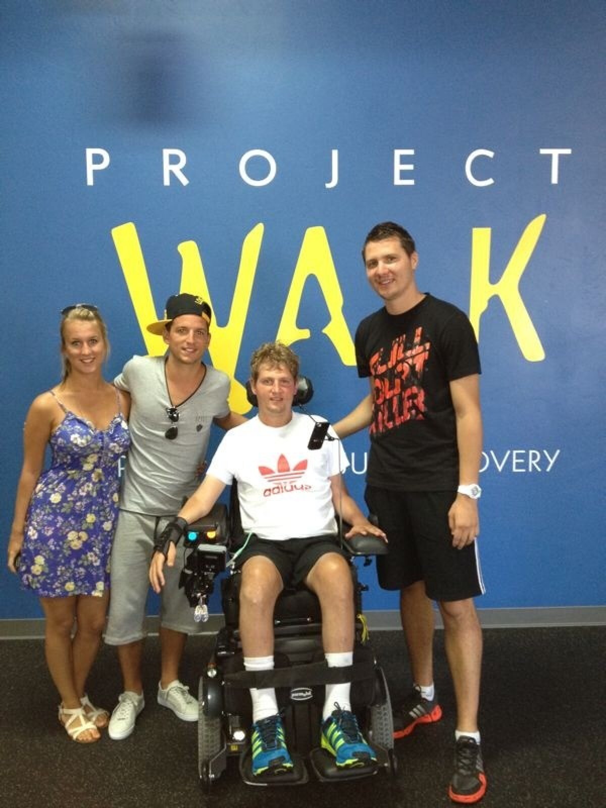 Speranţe din California » Neşu continuă recuperea. Poze noi postate pe twitter