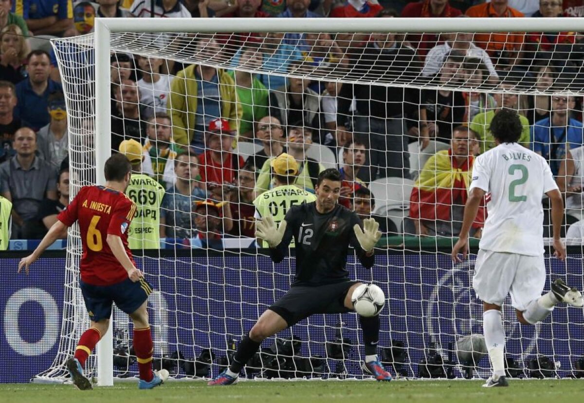 Îşi apără trofeul: Spania e iar în finală după ce a trecut de Portugalia abia la penaltyuri