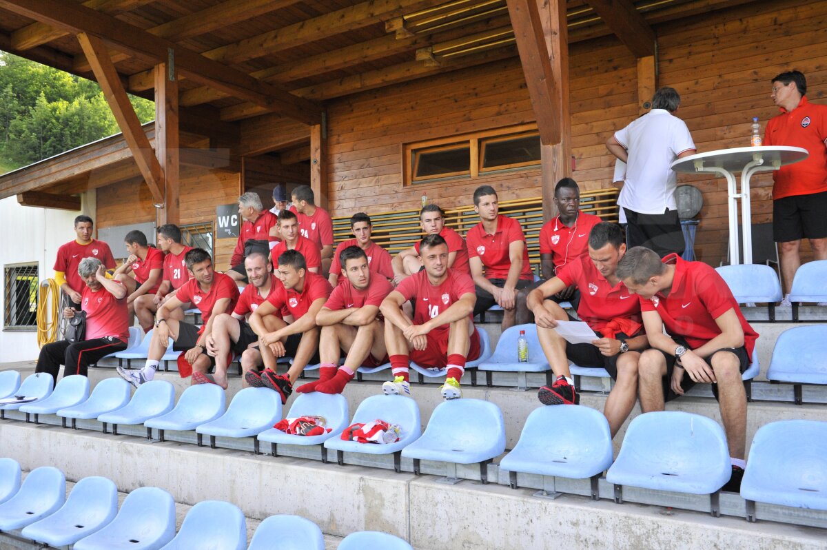 GALERIE FOTO Dinamo - Şahtior Doneţk 0-1 » Mircea Lucescu învinge echipa la care a avut cele mai mari succese ca jucător