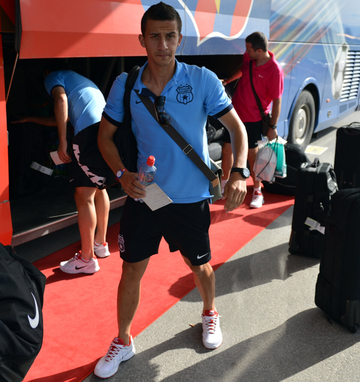 FOTO Soare şi lux! » Aşa arată cantonamentul Stelei din Austria