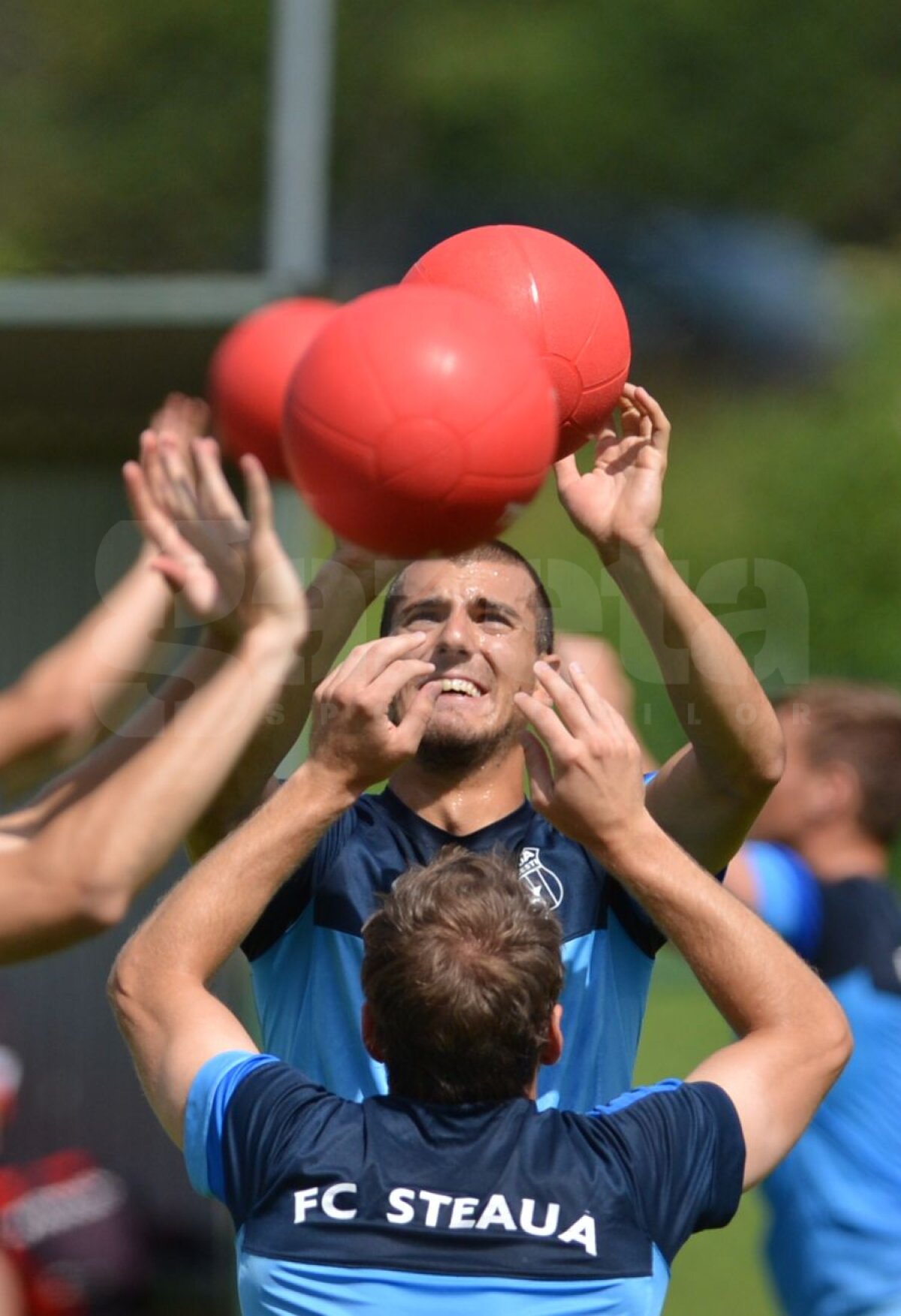 FOTO Georgievski contra Tănase » Macedoneanul s-a mişcat bine la primul antrenament cu Steaua