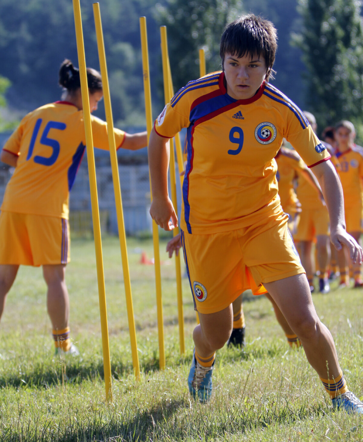 FOTO Fetiţele Powerpuff » Selecţionata de junioare U19 a României atacă o medalie la Euro 2012 din Antalya