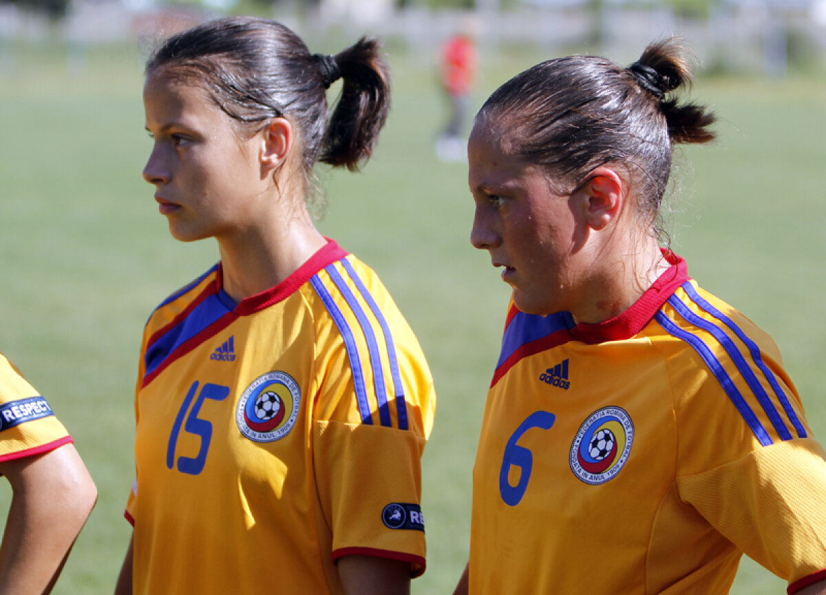 FOTO Fetiţele Powerpuff » Selecţionata de junioare U19 a României atacă o medalie la Euro 2012 din Antalya