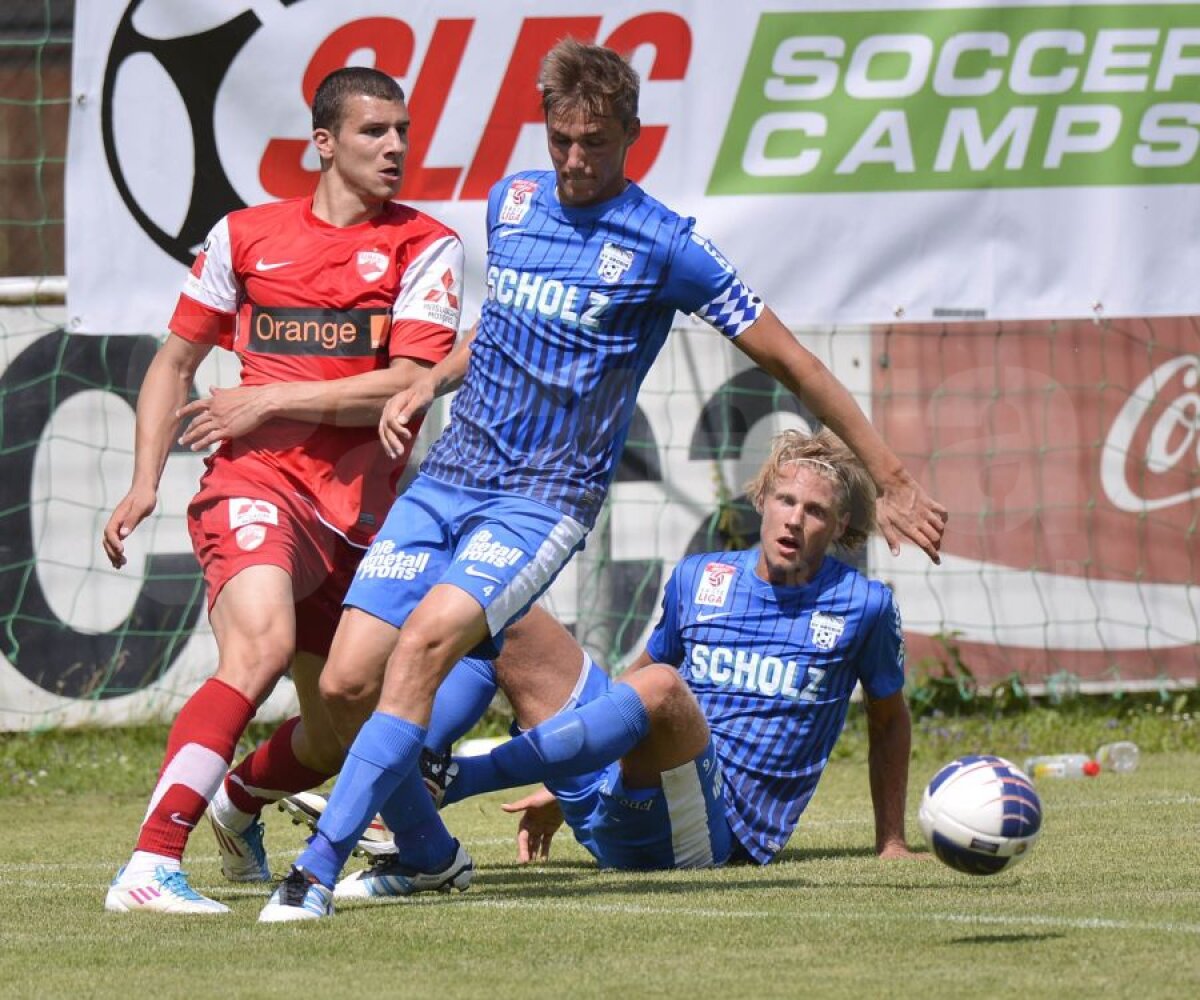 VIDEO şi FOTO » Dinamo a fost umilită de o echipă din liga a doua austriacă, scor 0-3