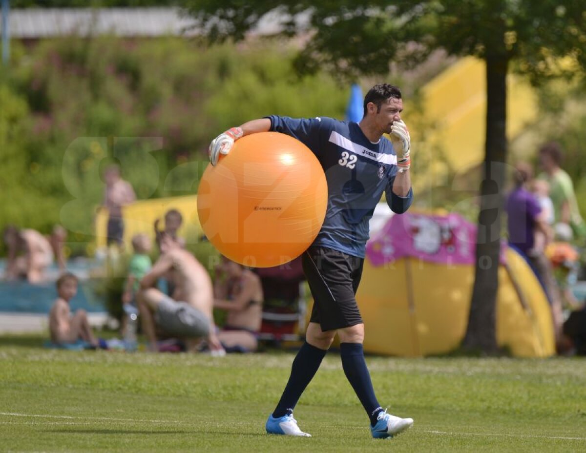 FOTO Steaua, Dinamo şi CFR Cluj, spionate în cantonament » Cum se antrenează 3 dintre favoritele la titlu