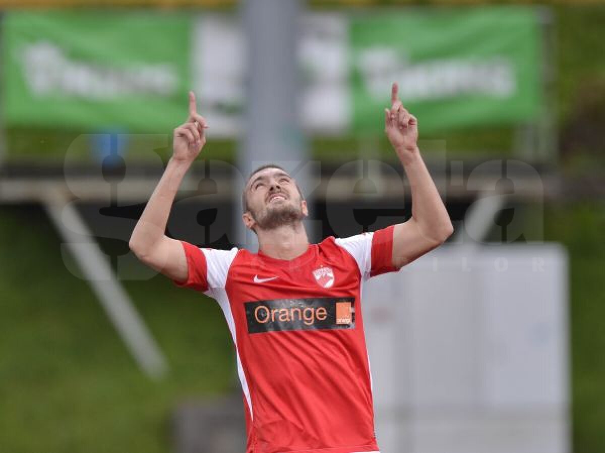 FOTO Remiză cu Ronny Levy » Dinamo a încheiat la egalitate amicalul cu Antorthosis (1-1)