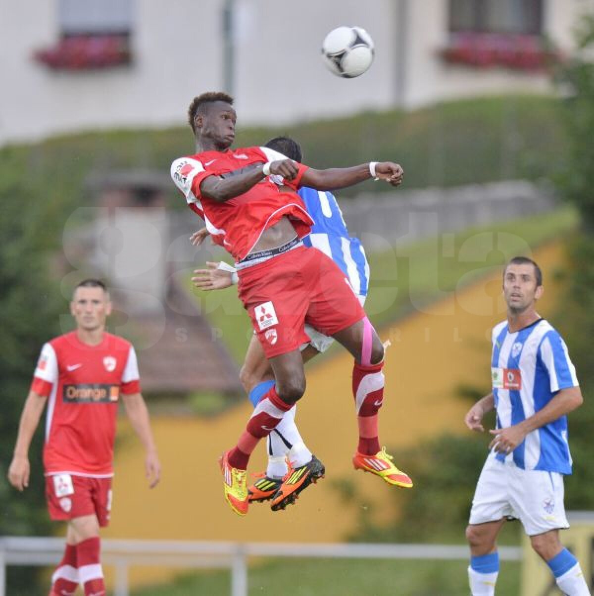 FOTO Remiză cu Ronny Levy » Dinamo a încheiat la egalitate amicalul cu Antorthosis (1-1)