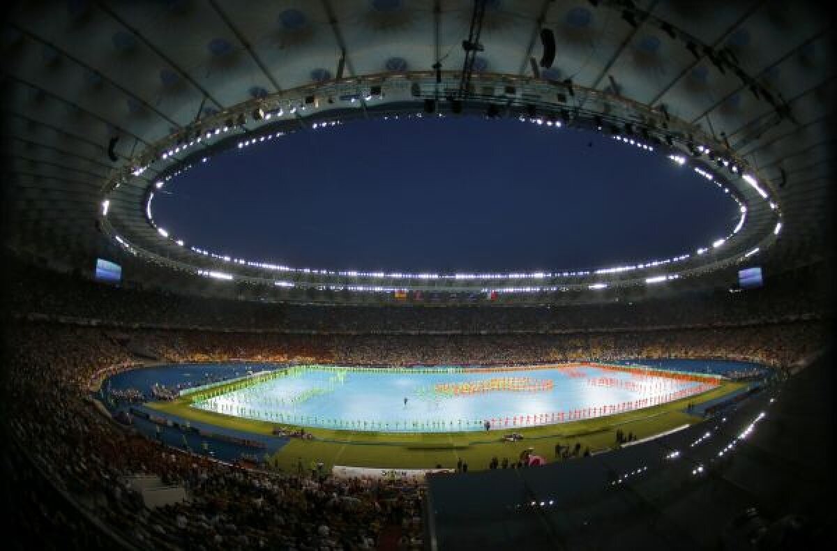 FOTO Imagini spectaculoase de la ceremonia de închidere a Euro 2012