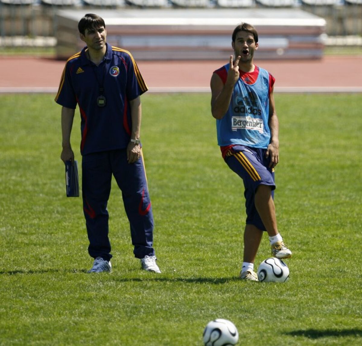 EXCLUSIV Într-un interviu pentru cititorii Gazetei, Chivu deschide uşa revenirii la "naţională" » Mahomed s-a răzgîndit