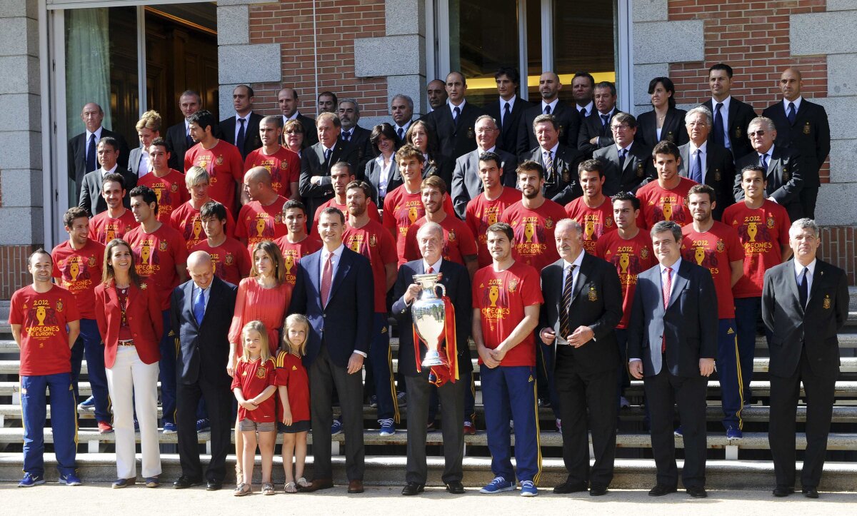 VIDEO&FOTO Spaniolii au făcut spectacol la sărbătoarea de la Madrid » Pepe Reina, maestru de ceremonii ;)