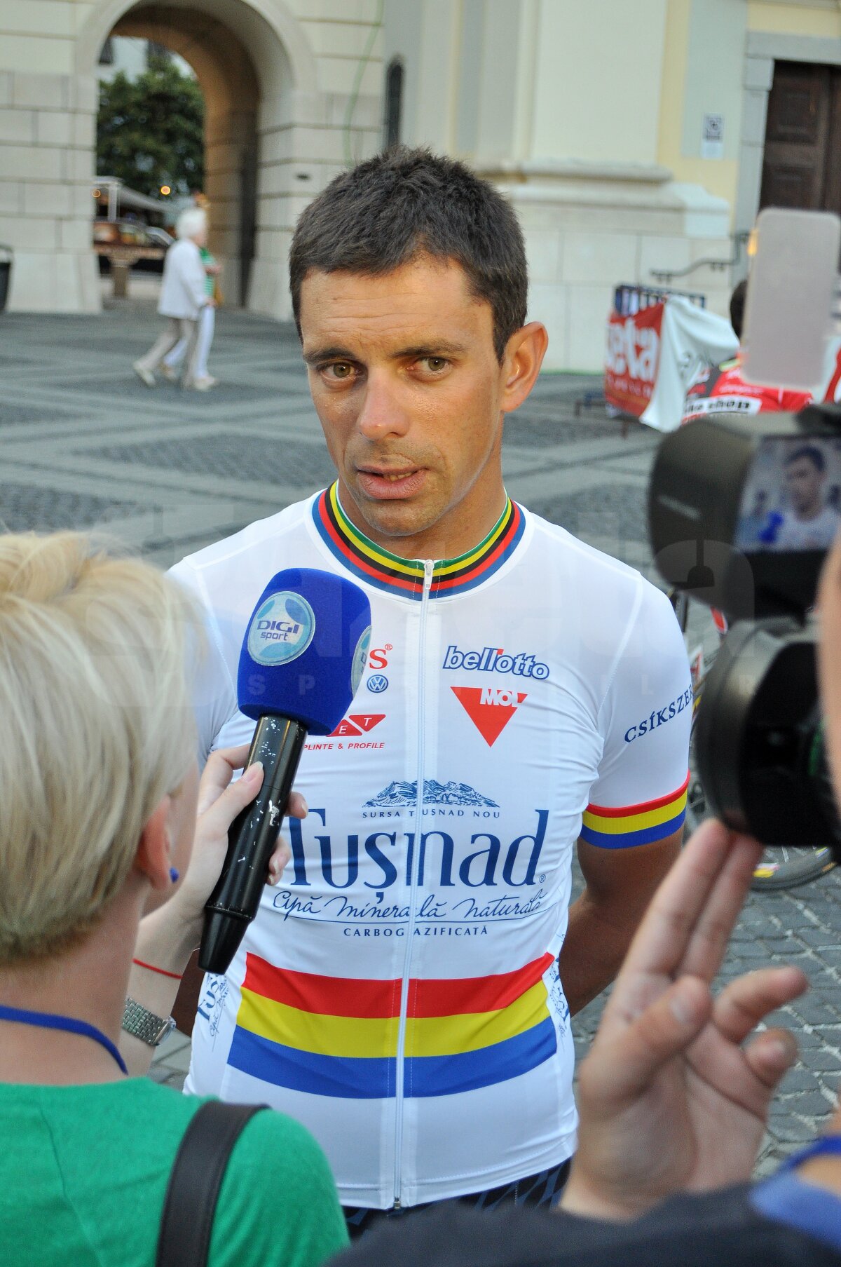 FOTO Ambiţii mari pentru români la Turul Sibiului: "Vrem primul loc!"