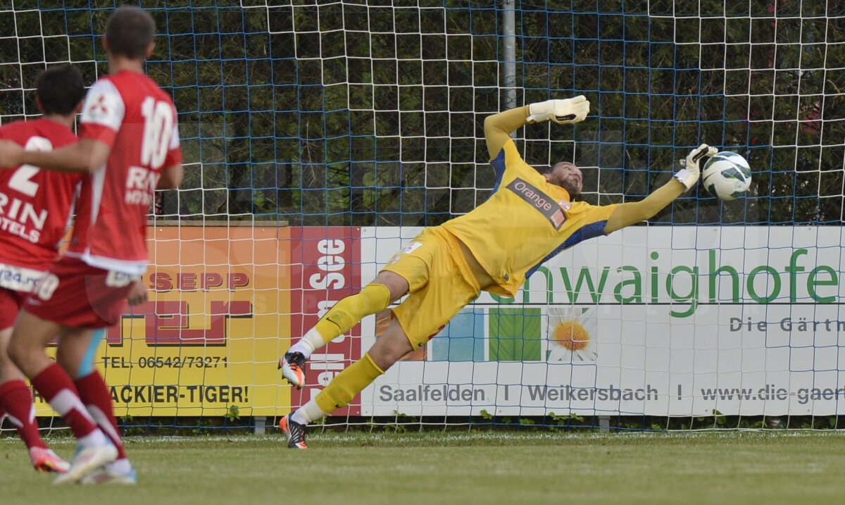 GALERIE FOTO ŞI VIDEO » Dinamo pierde din nou în Austria, 0-1 cu Mlada Boleslav