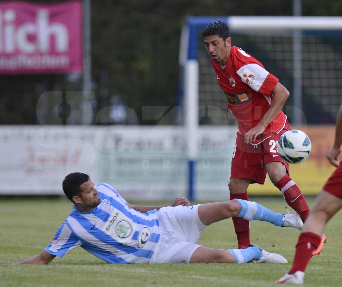 GALERIE FOTO ŞI VIDEO » Dinamo pierde din nou în Austria, 0-1 cu Mlada Boleslav