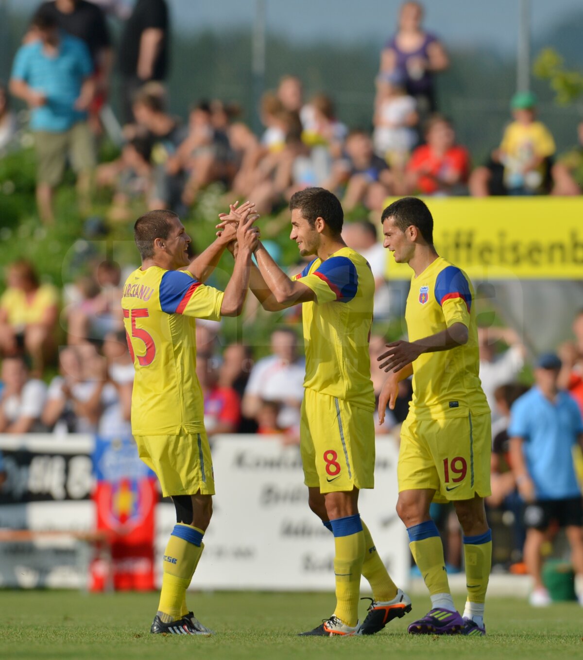 GALERIE FOTO » Steaua - Red Bull Salzburg 2-3. Prima înfrîngere din mandatul lui Reghecampf