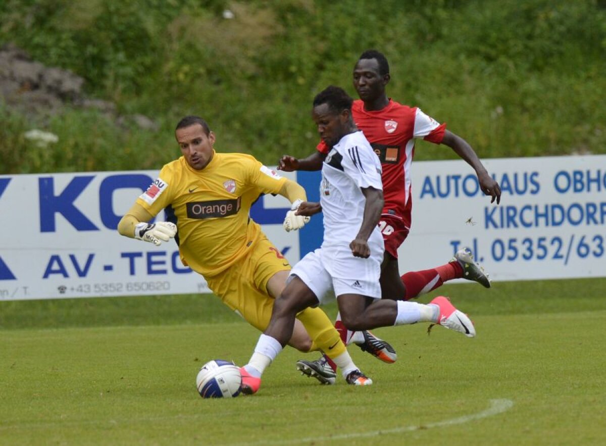 FOTO Dinamo - Nefci Baku 0-2 » "Cîinii", fără vlagă în meciul cu azerii. Cu Barcelona ce va fi?!
