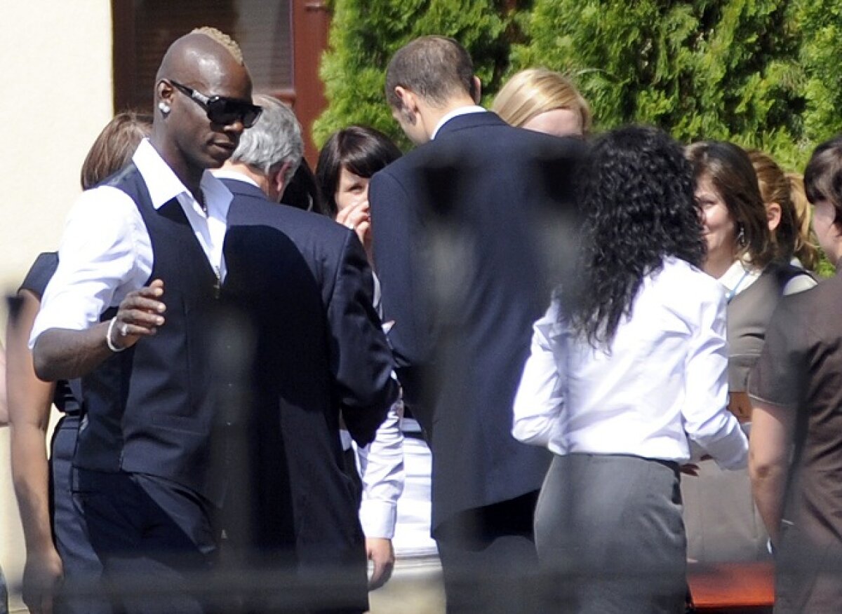 Welcome to Saint-Tropez » Balotelli s-a distrat pe cinste la o petrecere de pe Coasta de Azur