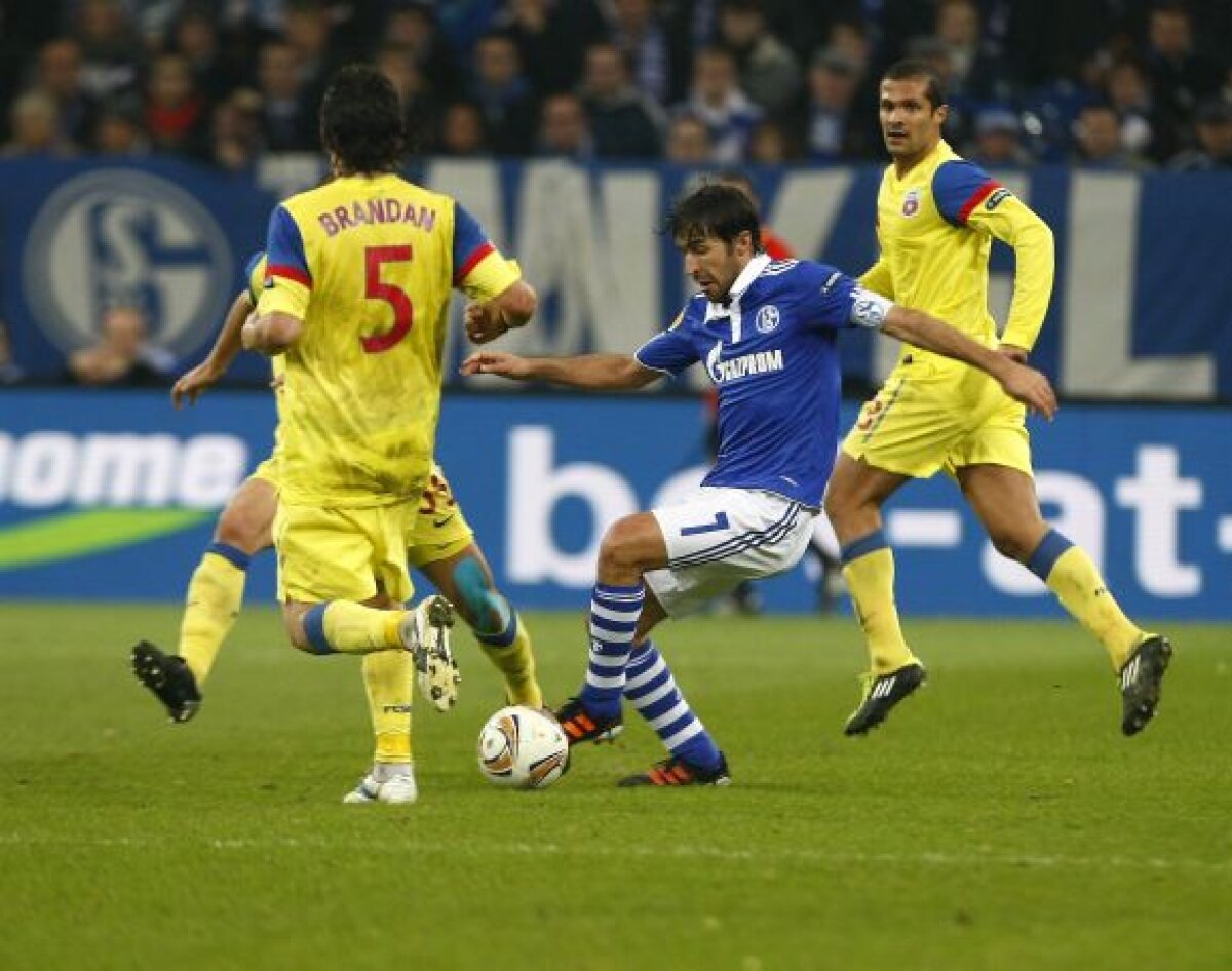 FOTO Raul e fanul de lux al Stelei: "Sper să cîştige campionatul" » Ce îi transmite lui Rusescu