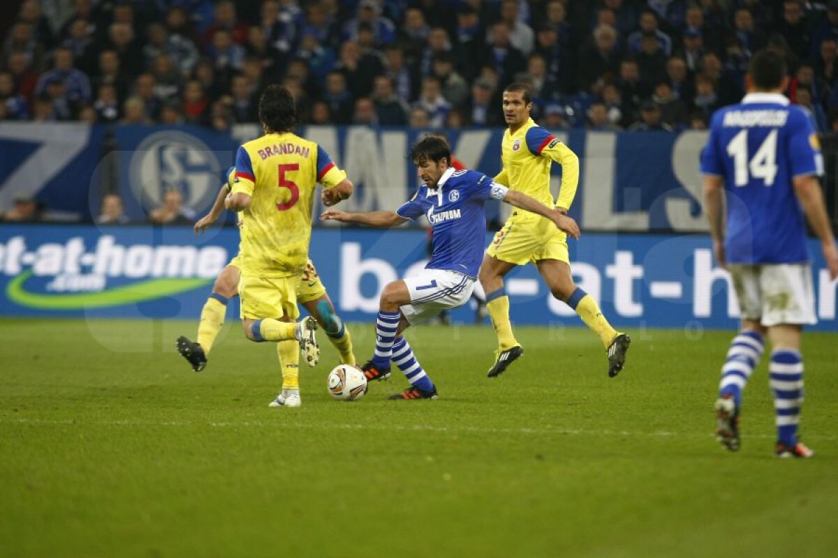 FOTO Raul e fanul de lux al Stelei: "Sper să cîştige campionatul" » Ce îi transmite lui Rusescu