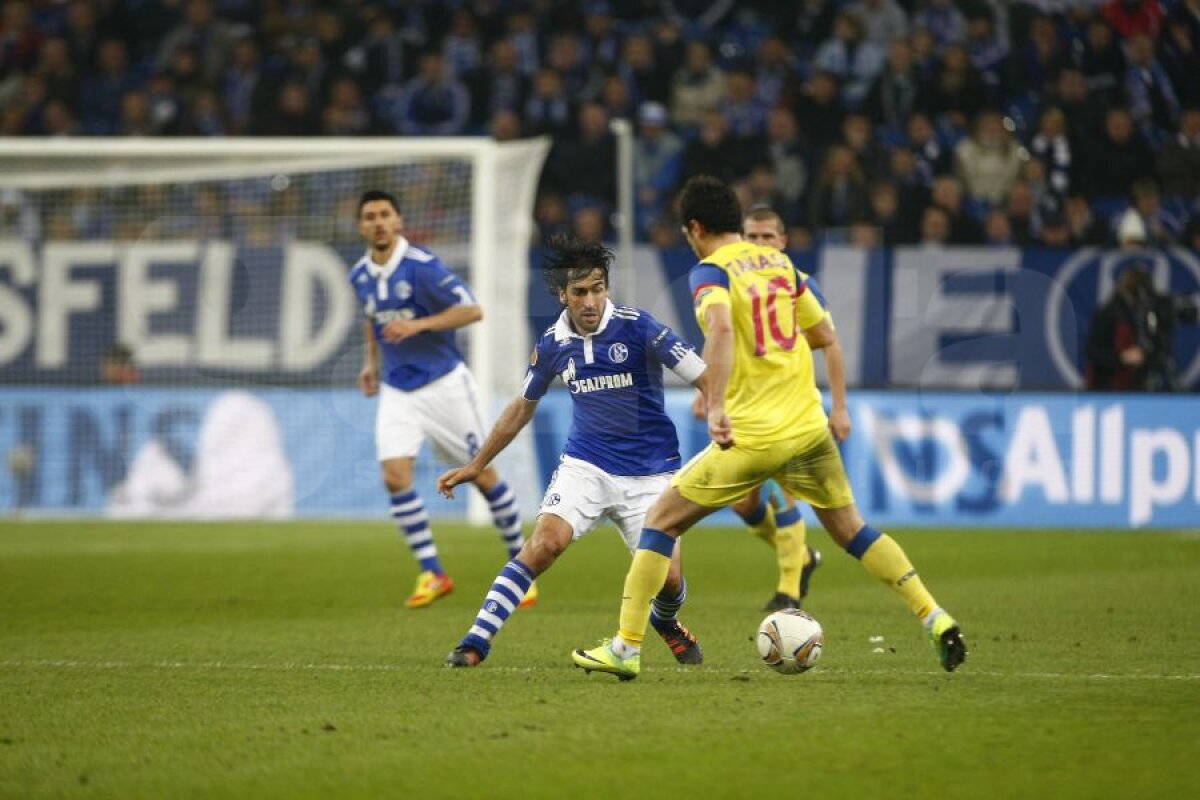 FOTO Raul e fanul de lux al Stelei: "Sper să cîştige campionatul" » Ce îi transmite lui Rusescu