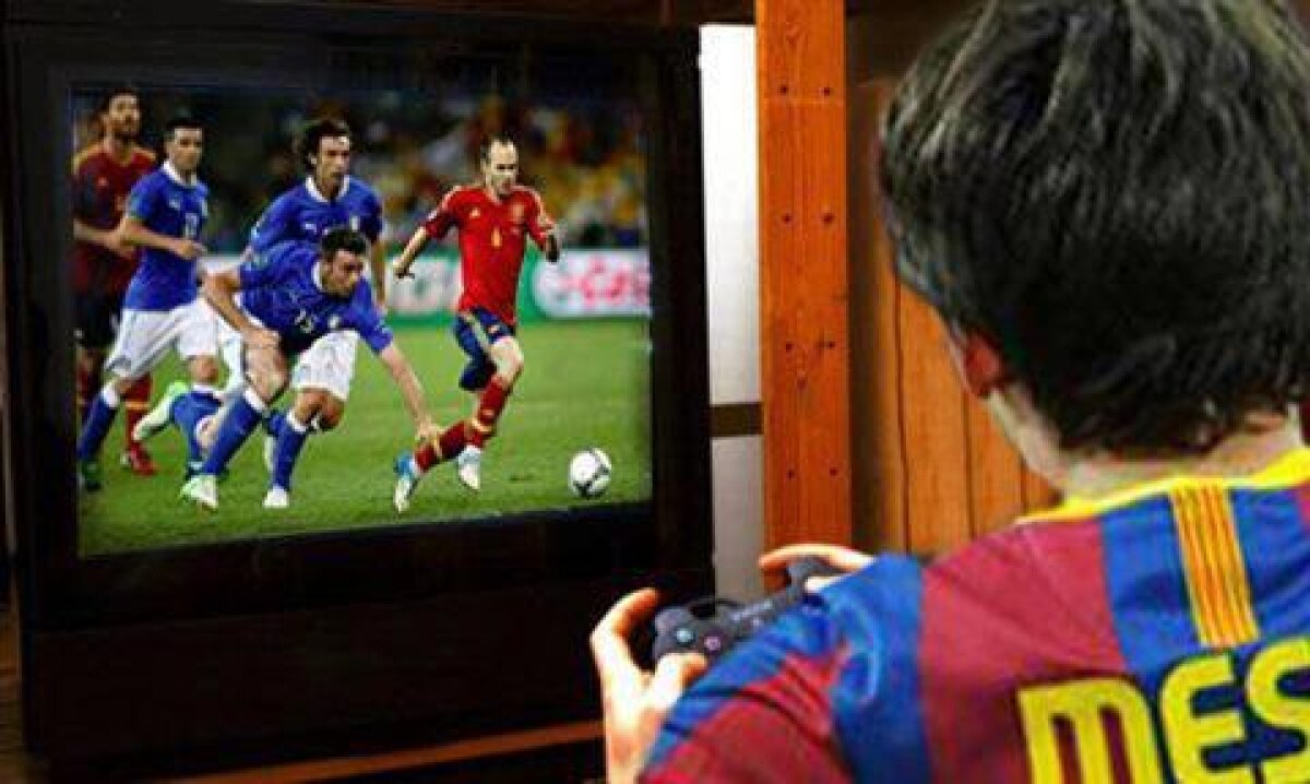 Fotbal cu zîmbetul pe buze: Cum putem convinge femeile să joace fotbal şi ce a făcut Messi vara aceasta