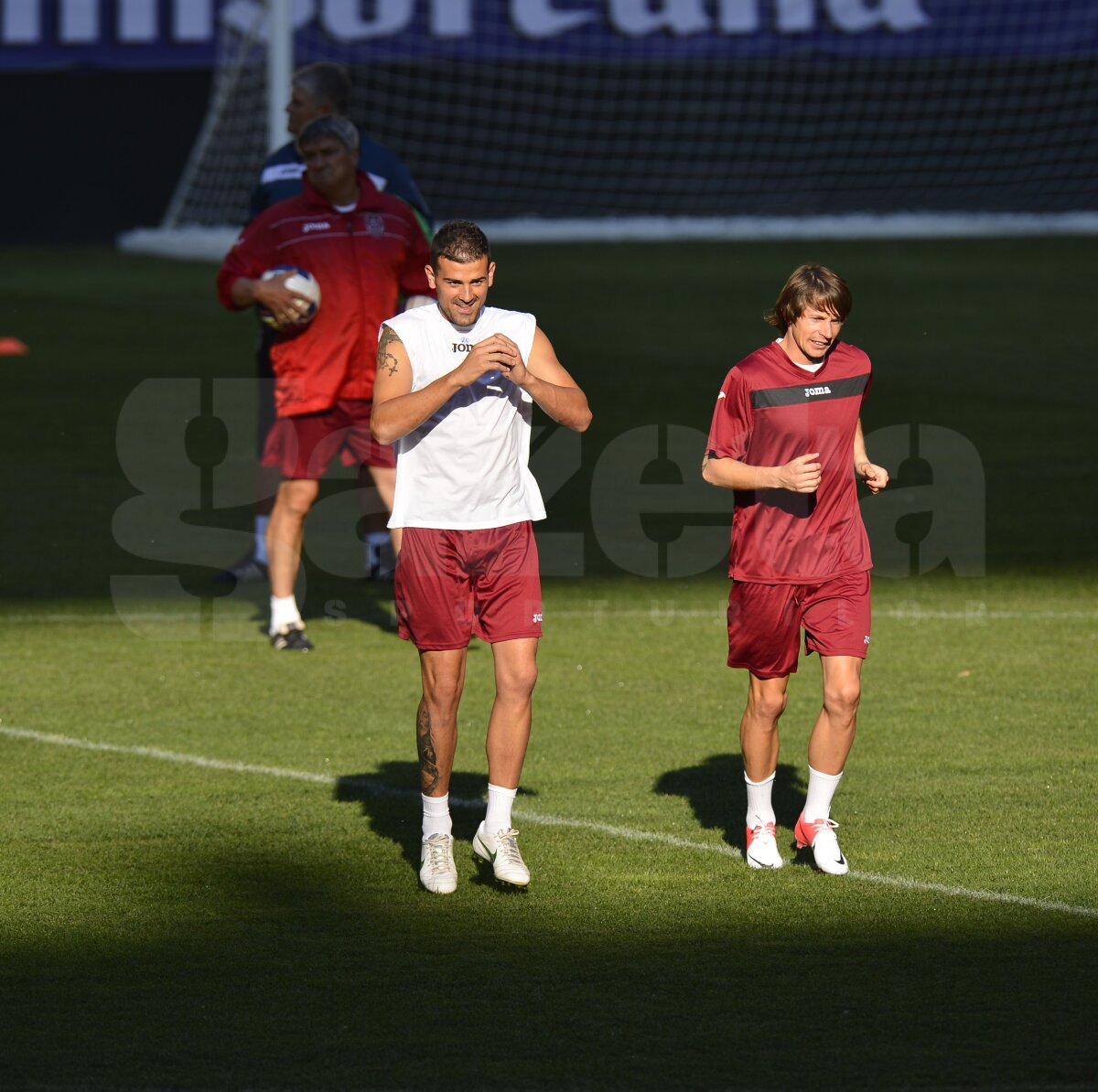 FOTO Campionii s-au antrenat pe National Arena pentru Supercupă şi-i ameninţă pe "cîini"