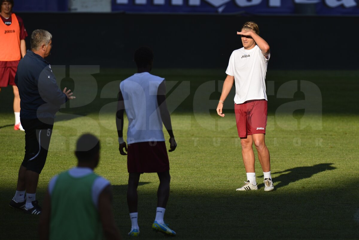 FOTO Campionii s-au antrenat pe National Arena pentru Supercupă şi-i ameninţă pe "cîini"