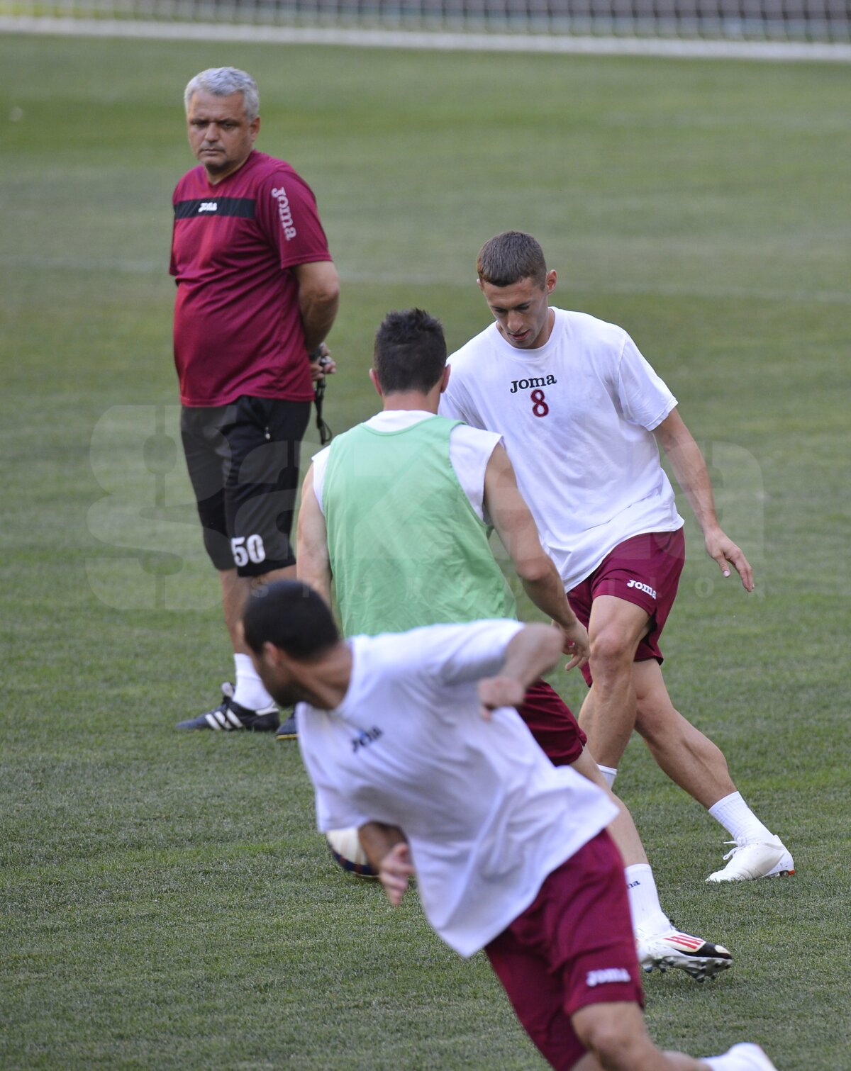 FOTO Campionii s-au antrenat pe National Arena pentru Supercupă şi-i ameninţă pe "cîini"