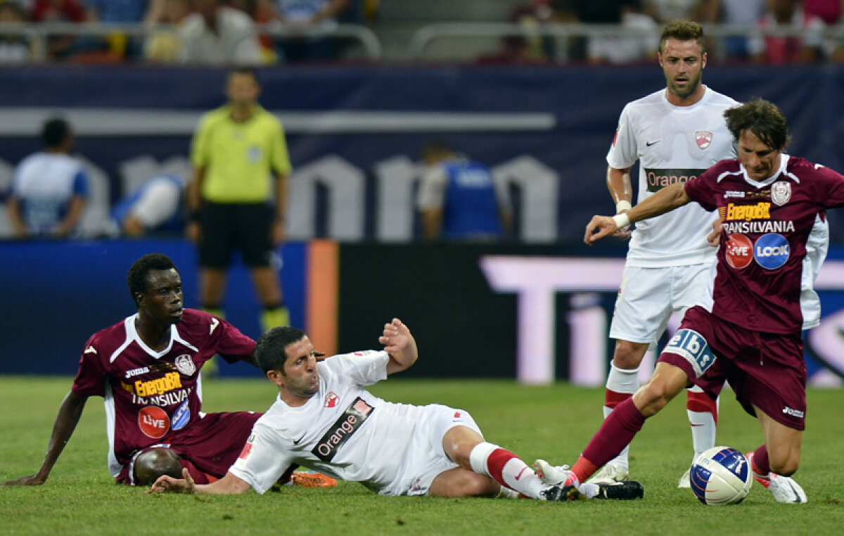 Haţegan a ajutat CFR-ul! » Arădeanul a comis două greşeli mari în favoarea grupării lui Andone