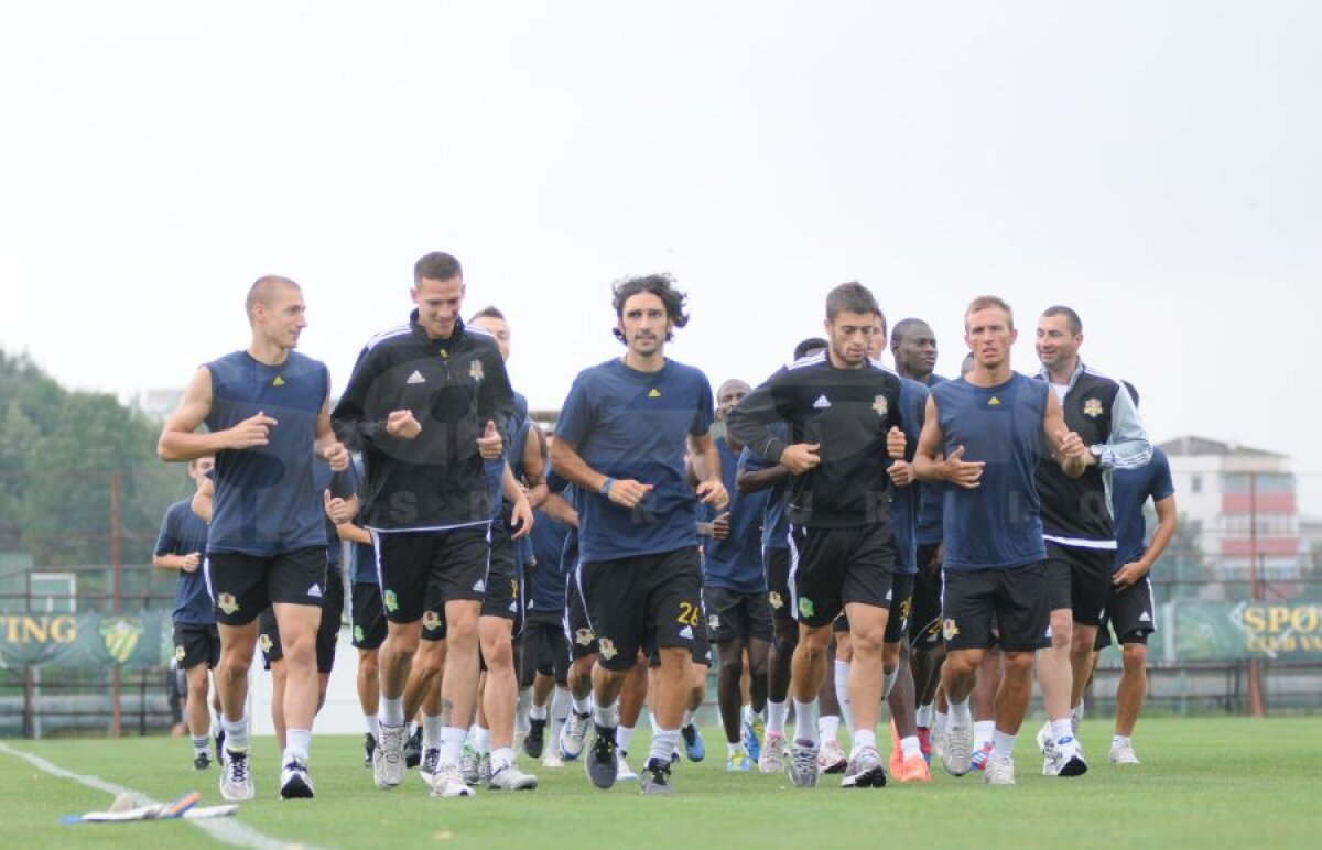 FOTO Cu gîndul la Rapid » Vasluienii vor să rupă blestemul şi să bată în Giuleşti!