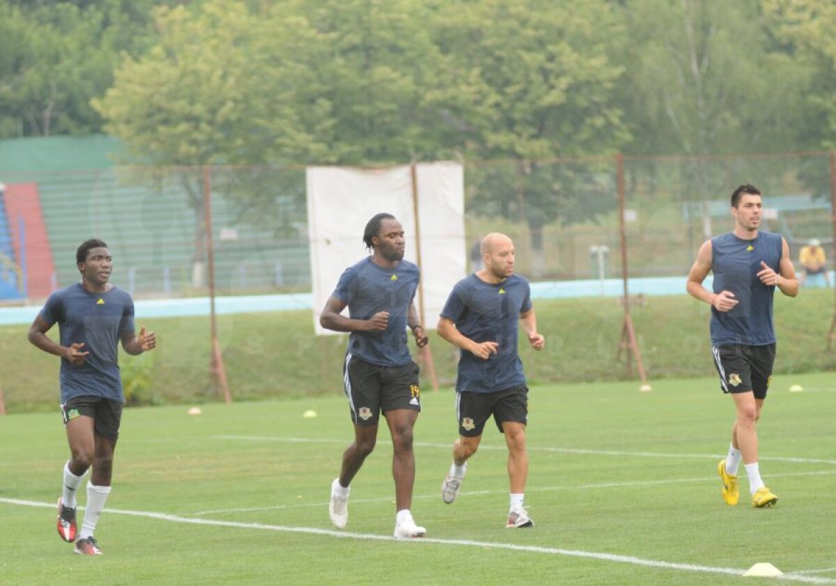 FOTO Cu gîndul la Rapid » Vasluienii vor să rupă blestemul şi să bată în Giuleşti!