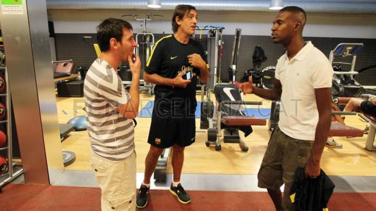 FOTO » Revedere emoţionantă între Abidal şi colegii de la Barça