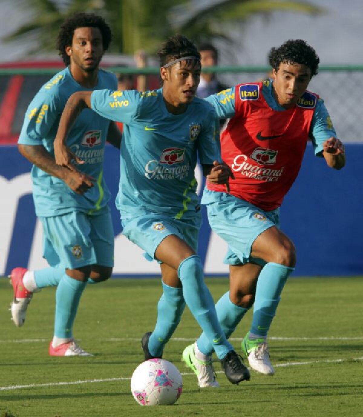 Staruri, puşti teribili, fotbal total! » Giggs, Cavani, Jordi Alba, Pato sau Neymar, ingrediente sclipitoare pentru spectacol la Olimpiadă