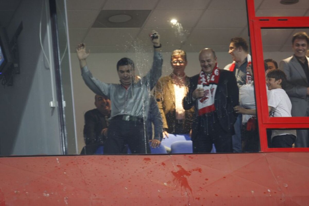 FOTO&VIDEO Borcea şi momentele memorabile ca acţionar la Dinamo » Care e preferatul tău? Vezi şi ce spun fanii despre plecarea sa