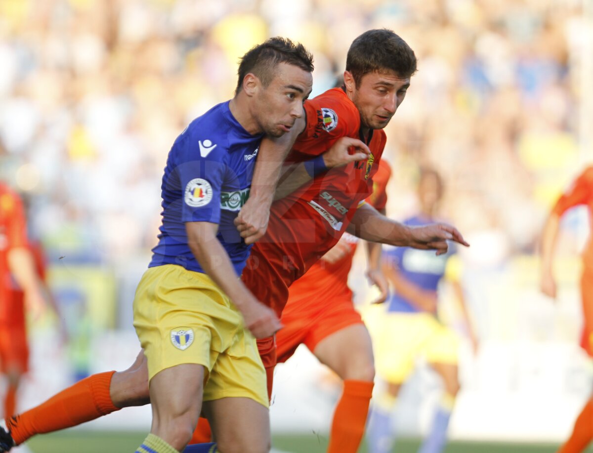 VIDEO şi FOTO Petrolul - Ceahlăul 5-0 » Hamza şi Grozav s-au distrat cu nemţenii