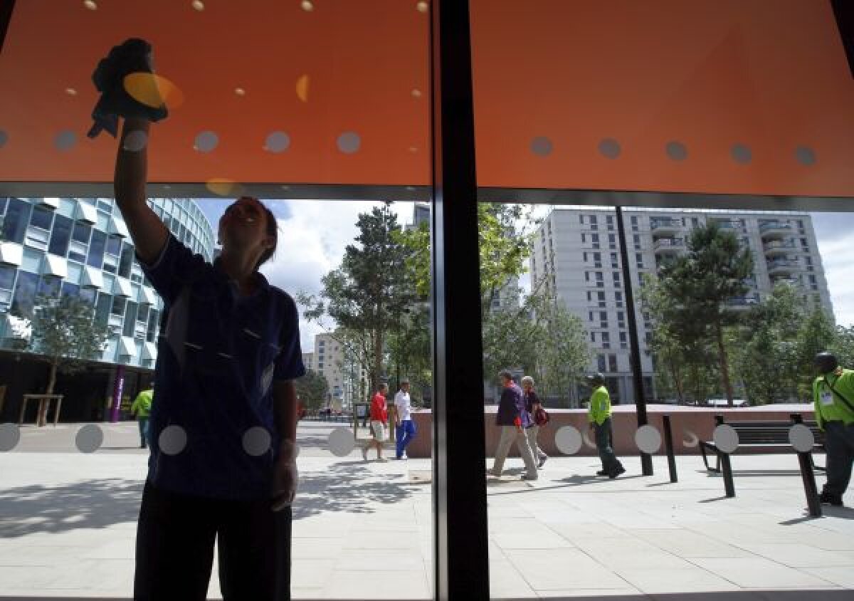 Sportivii români au avut parte de un şoc la sosirea în Satul Olimpic: ”Nu avem apă!”