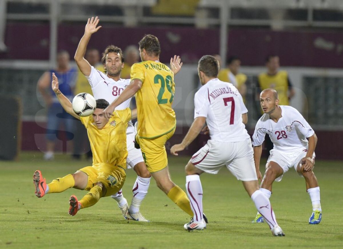 FOTO&VIDEO Wesley şi Teixeira au strălucit în primul derby al sezonului » Rapid - Vaslui 2-2