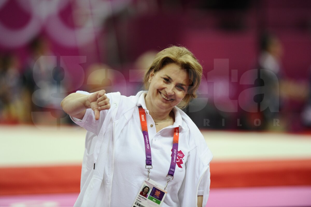 GALERIE FOTO » Larisa Iordache, cu piciorul bandajat la antrenamentul pe podium