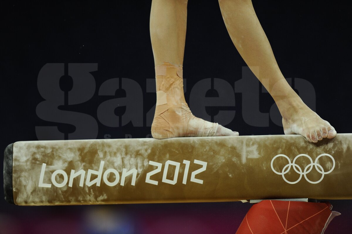 GALERIE FOTO » Larisa Iordache, cu piciorul bandajat la antrenamentul pe podium