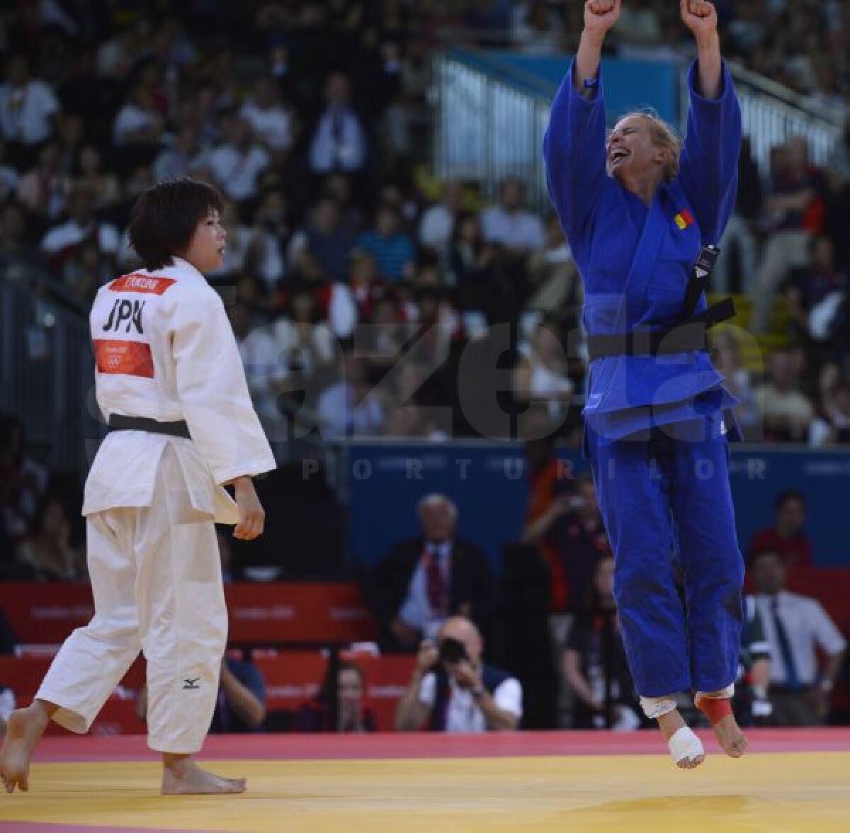 FOTO Argint în prima zi la Olimpiadă » Alina Dumitru aduce prima medalie pentru România la Londra! Felicitări, Alina!