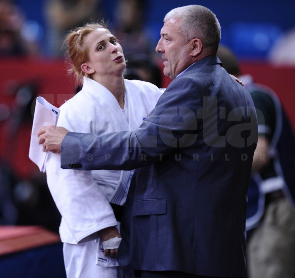 FOTO Argint în prima zi la Olimpiadă » Alina Dumitru aduce prima medalie pentru România la Londra! Felicitări, Alina!