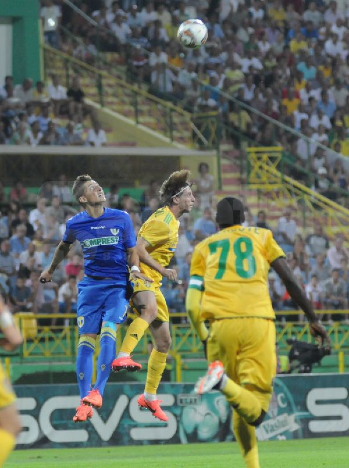 VIDEO + FOTO Sînmărtean taie aripile Petrolului » Vasluiul învinge cu 3-0 revelaţia primei etape