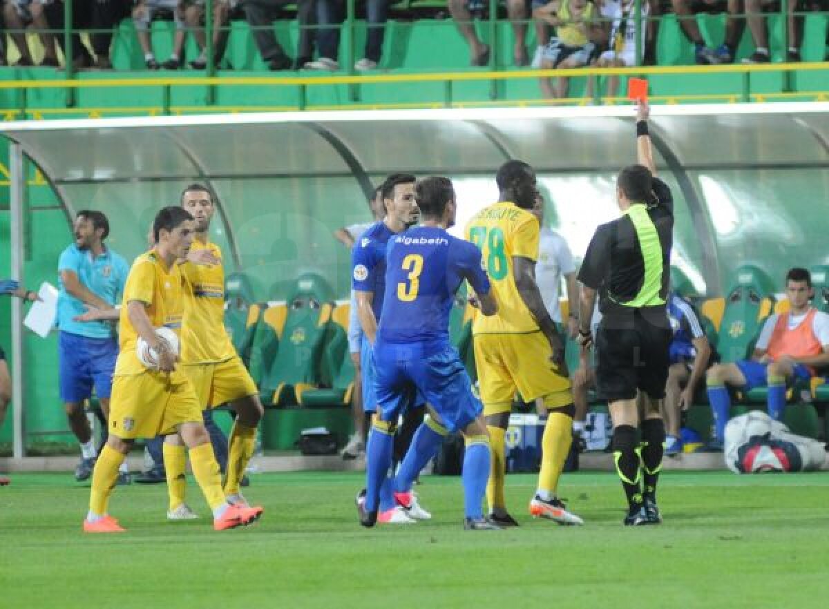 VIDEO + FOTO Sînmărtean taie aripile Petrolului » Vasluiul învinge cu 3-0 revelaţia primei etape
