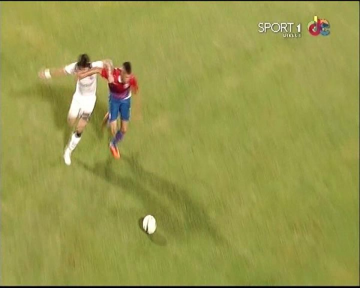 Greşeli în ambele sensuri » Colţescu a dezavantajat-o şi pe Astra, dar şi pe Steaua