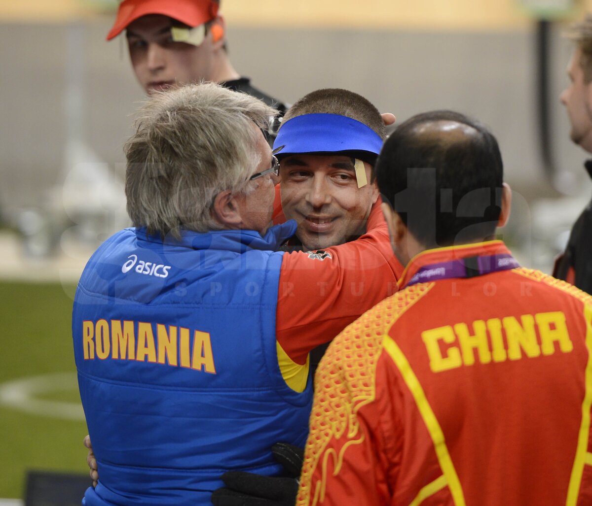 Avem primul aur, Alin Moldoveanu e CAMPION OLIMPIC la tir! Mesajul lui: "Mulţumesc, România, pentru susţinere!"