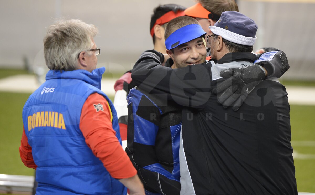 Avem primul aur, Alin Moldoveanu e CAMPION OLIMPIC la tir! Mesajul lui: "Mulţumesc, România, pentru susţinere!"
