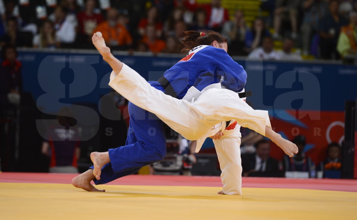 FOTO Corina Căprioriu a cîştigat medalia de argint la judo, categoria 57 kg!