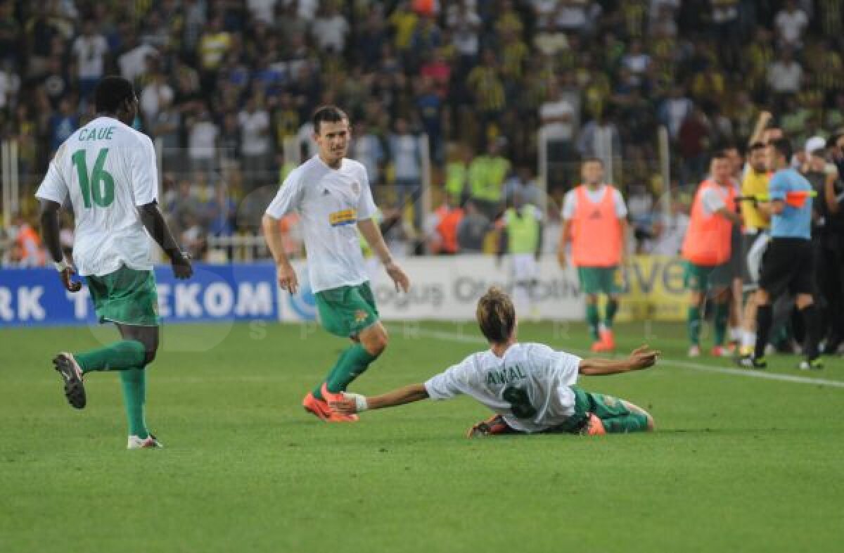 FOTO Aproape de vis » Vasluiul obţine un 1-1 excelent pe terenul lui Fenerbahce!