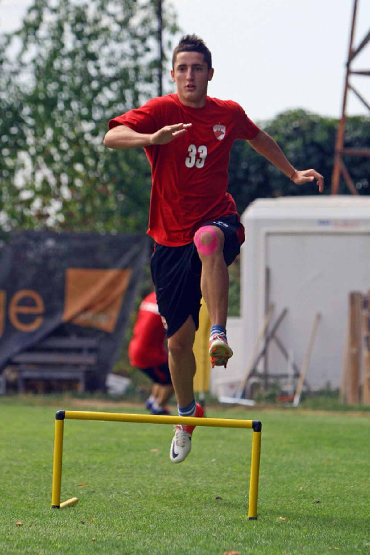 GALERIE FOTO » Alvarez, la primul antrenament cu Dinamo! Vezi imagini de la şedinţa de pregătire