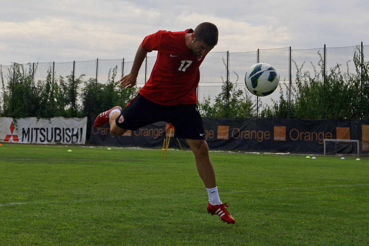 GALERIE FOTO » Alvarez, la primul antrenament cu Dinamo! Vezi imagini de la şedinţa de pregătire